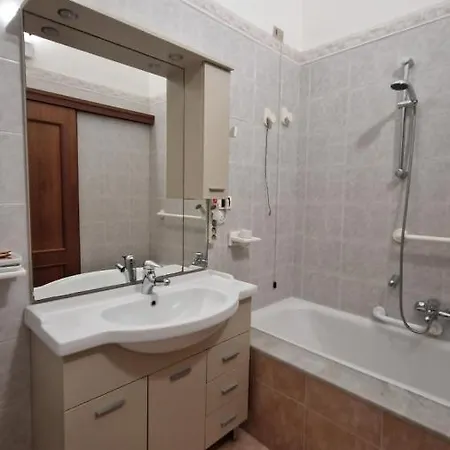 Apartment The Crazy House *