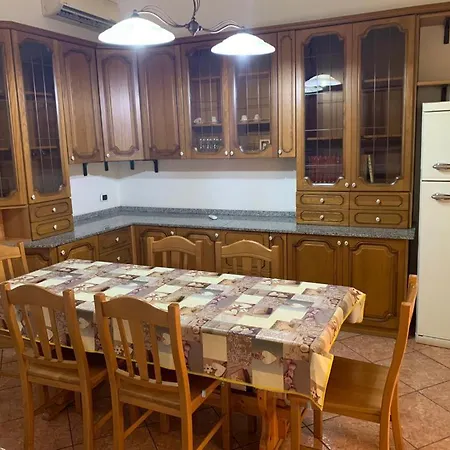 The Crazy House Apartment Catania