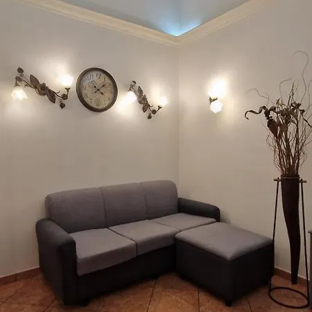 The Crazy House Apartment Catania